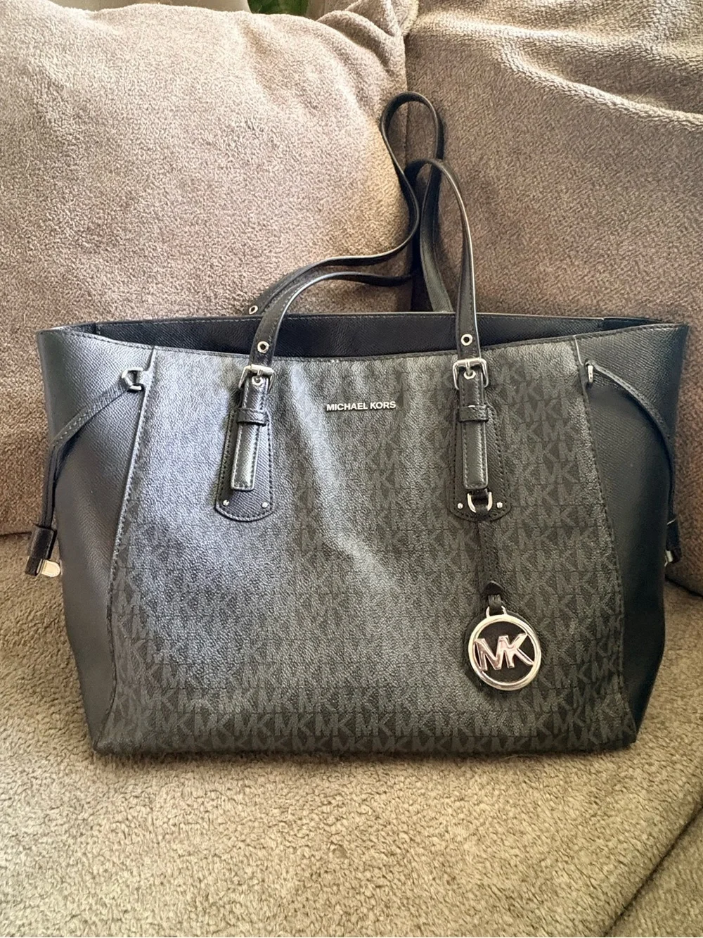 Michael Kors Large Black Signature Tote MK Logo Work Bag